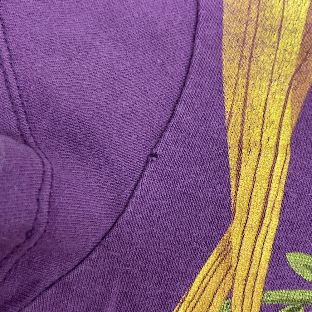 Tangled Tee - Picture 4 of 6